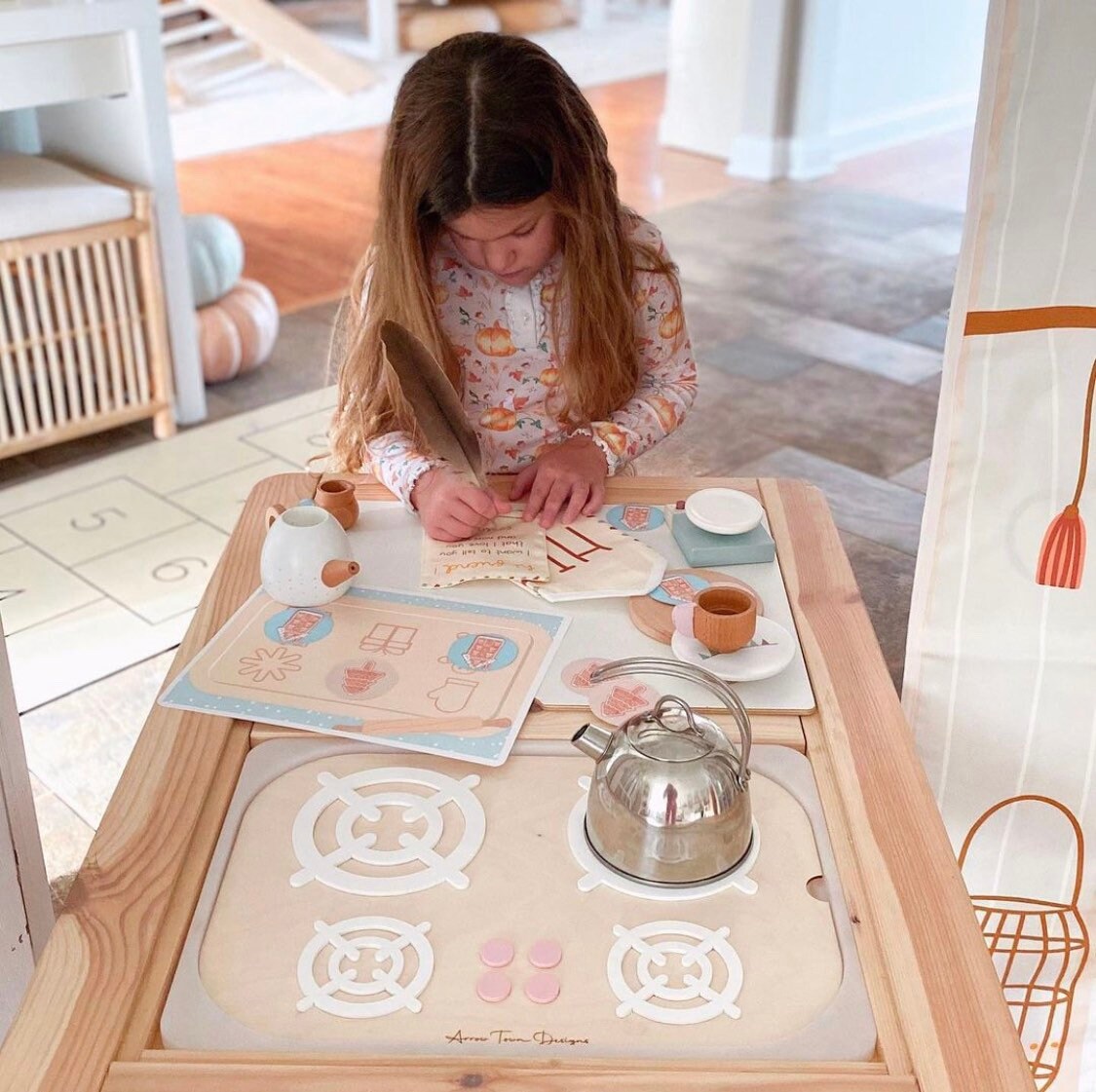 Montessori Play