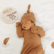 Newborn Announcement | Baby Stats | Newborn Photography | Newborn Photo Prop | Birth Announcement | Baby Milestone Cards | Baby Name Plaque