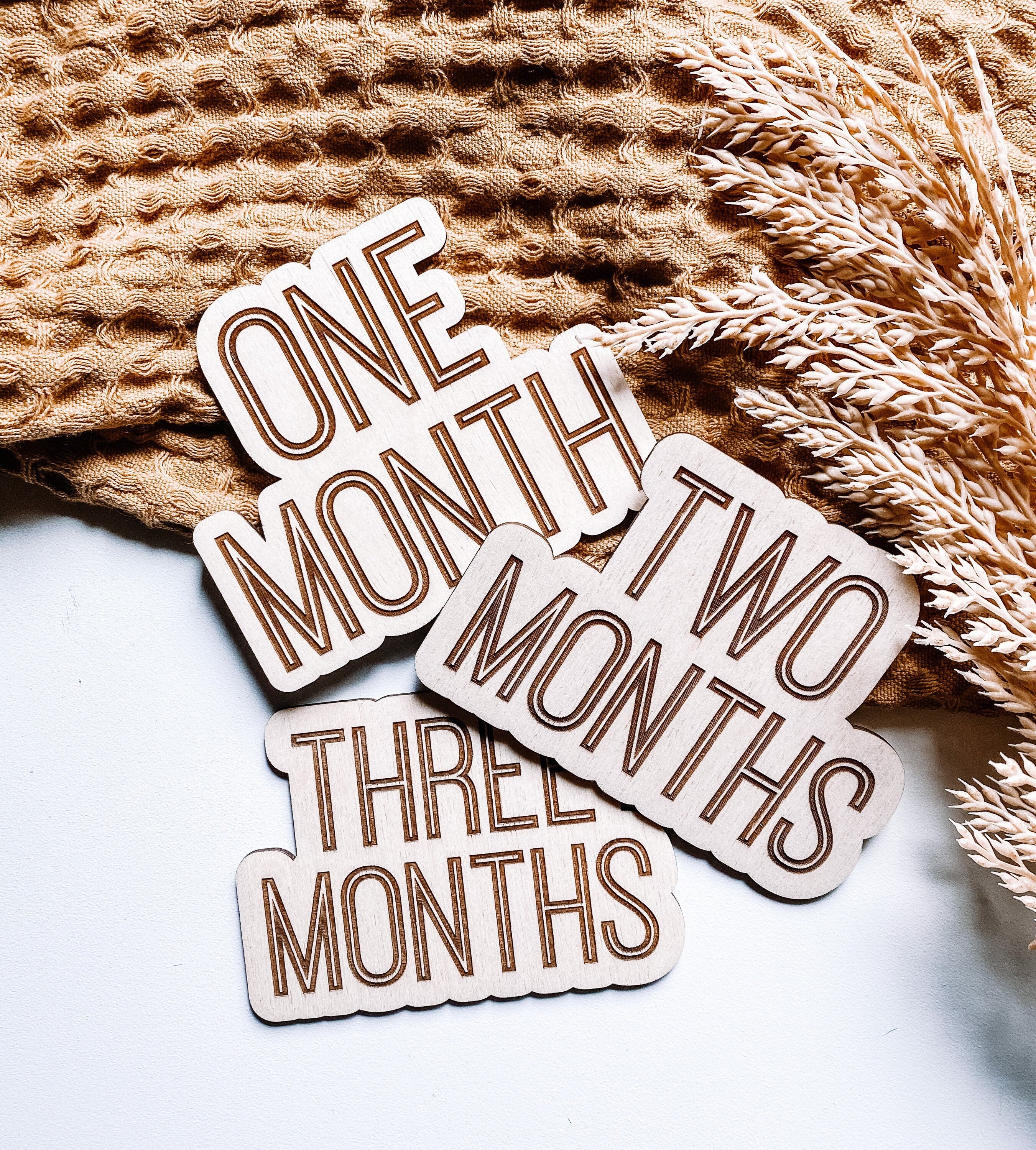 Baby Milestones | Baby Shower Gift | Baby Milestone Photos | New Baby Gift | Nursery | Wooden Baby Milestone Cards | Birth Announcement |