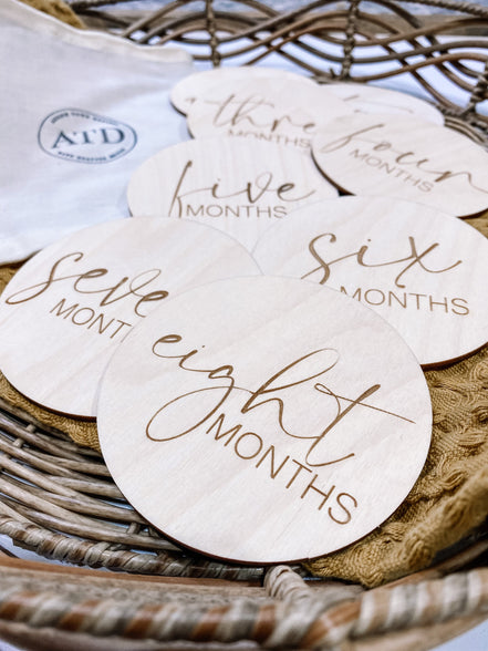 Baby Monthly Milestone Wood Discs | Milestone Cards | Age Signs | Newborn Shower Gift | Engraved Etched Wooden Card | Photo Prop