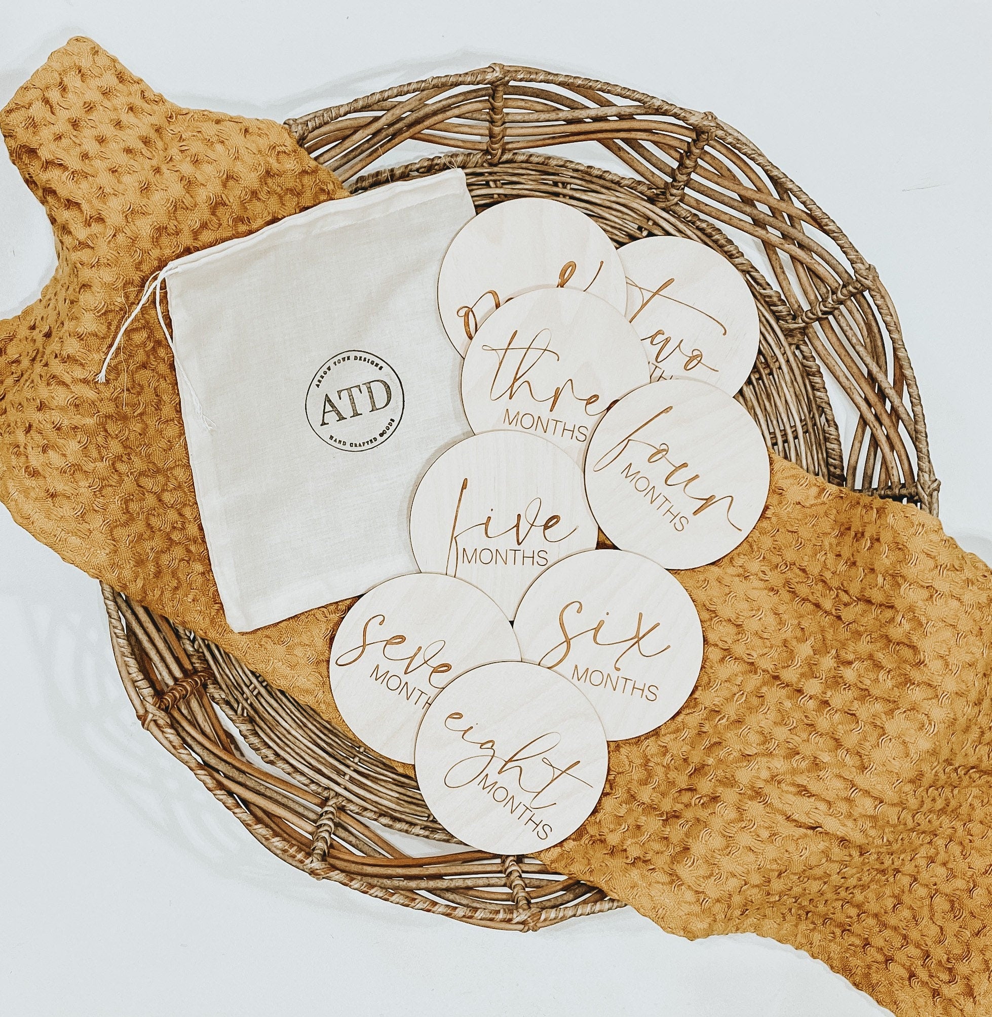 Baby Monthly Milestone Wood Discs | Milestone Cards | Age Signs | Newborn Shower Gift | Engraved Etched Wooden Card | Photo Prop