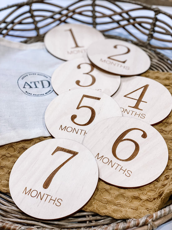 Baby Monthly Milestone Wood Discs | Milestone Cards | Age Signs | Newborn Shower Gift | Engraved Etched Wooden Card | Photo Prop