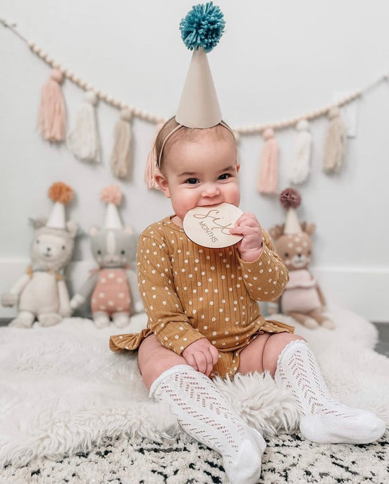 Baby Monthly Milestone Wood Discs | Milestone Cards | Age Signs | Newborn Shower Gift | Engraved Etched Wooden Card | Photo Prop