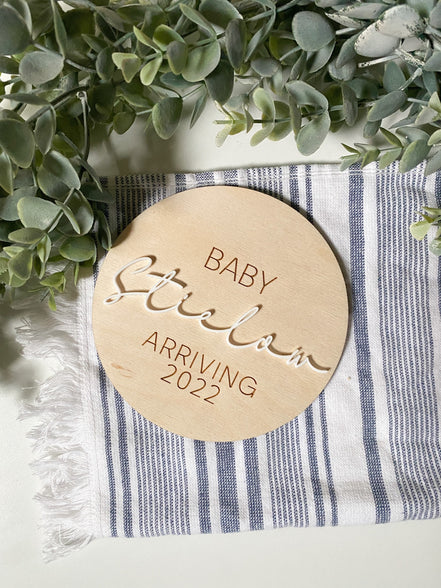 Custom Pregnancy Announcement Plaque | Wood and Acrylic Pregnancy Plaque | Pregnancy Announcement Prop | Baby Announcement