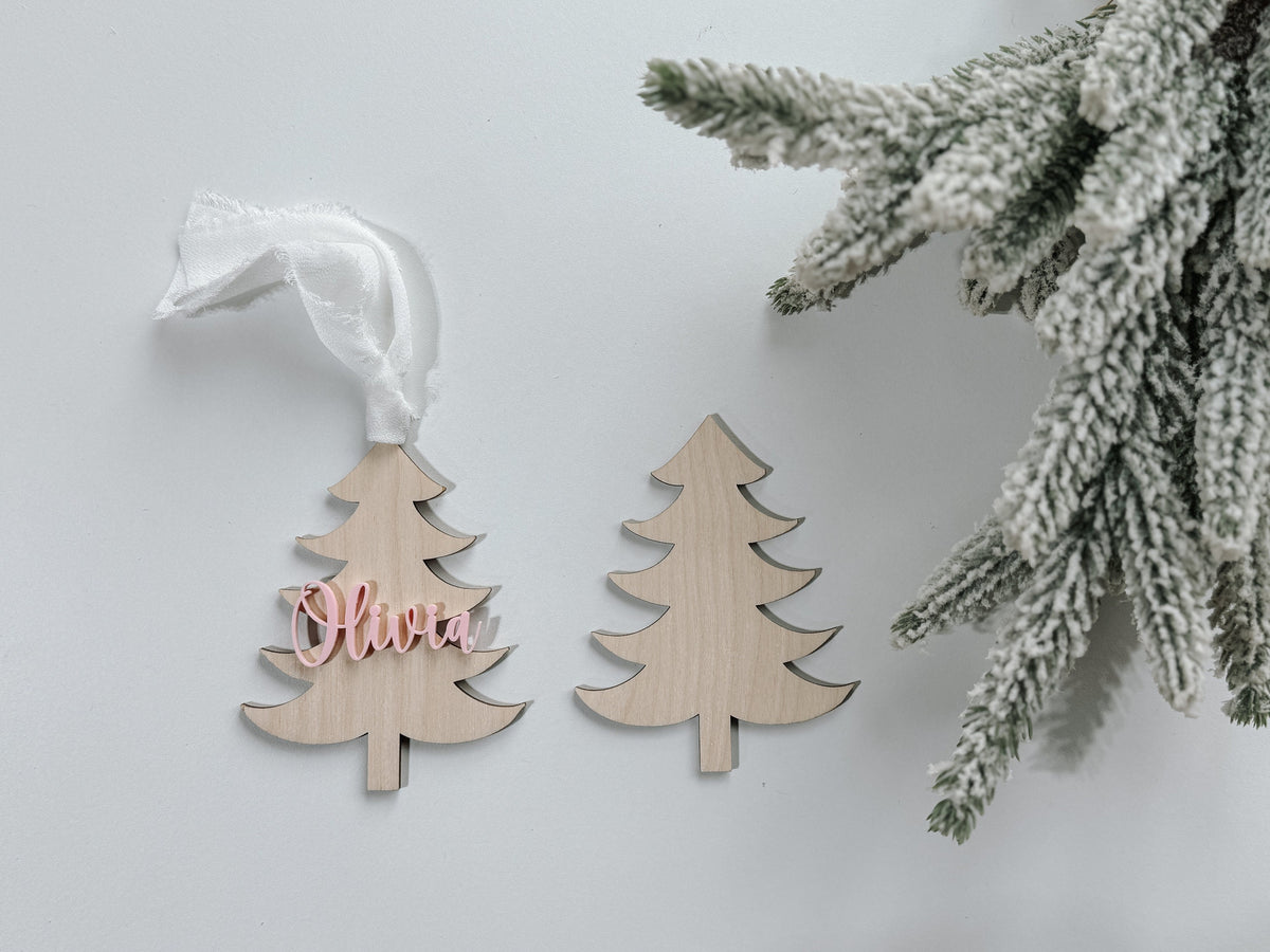 Acrylic Christmas Tree Place Tags Names | holiday name tags | christmas Place Card Name | Holiday Party | Christmas Party | Dinner Party |