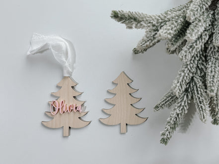 Acrylic Christmas Tree Place Tags Names | holiday name tags | christmas Place Card Name | Holiday Party | Christmas Party | Dinner Party |