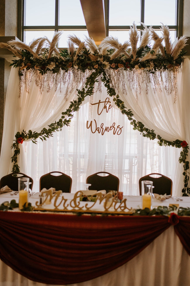 Last Name Wood Sign | Family Name Sign Wood | Large Wedding Last Name Sign | Hedge Backdrop Sign | Backdrop Name | Wall Sign | Wedding Sign