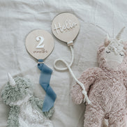 Balloon Milestone | Balloon Birth Announcement | Modern Milestones | Baby Shower gift | Boho Baby | Wooden Milestone | Newborn | Pregnancy