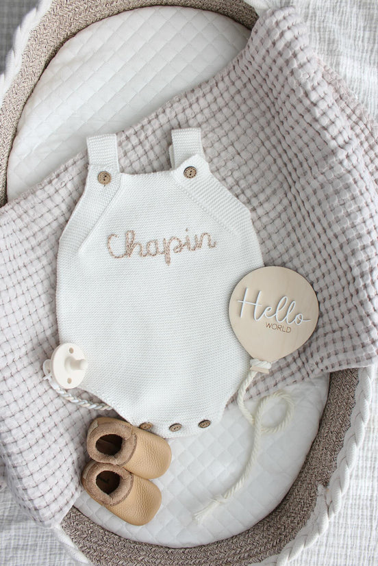 Balloon Milestone | Balloon Birth Announcement | Modern Milestones | Baby Shower gift | Boho Baby | Wooden Milestone | Newborn | Pregnancy