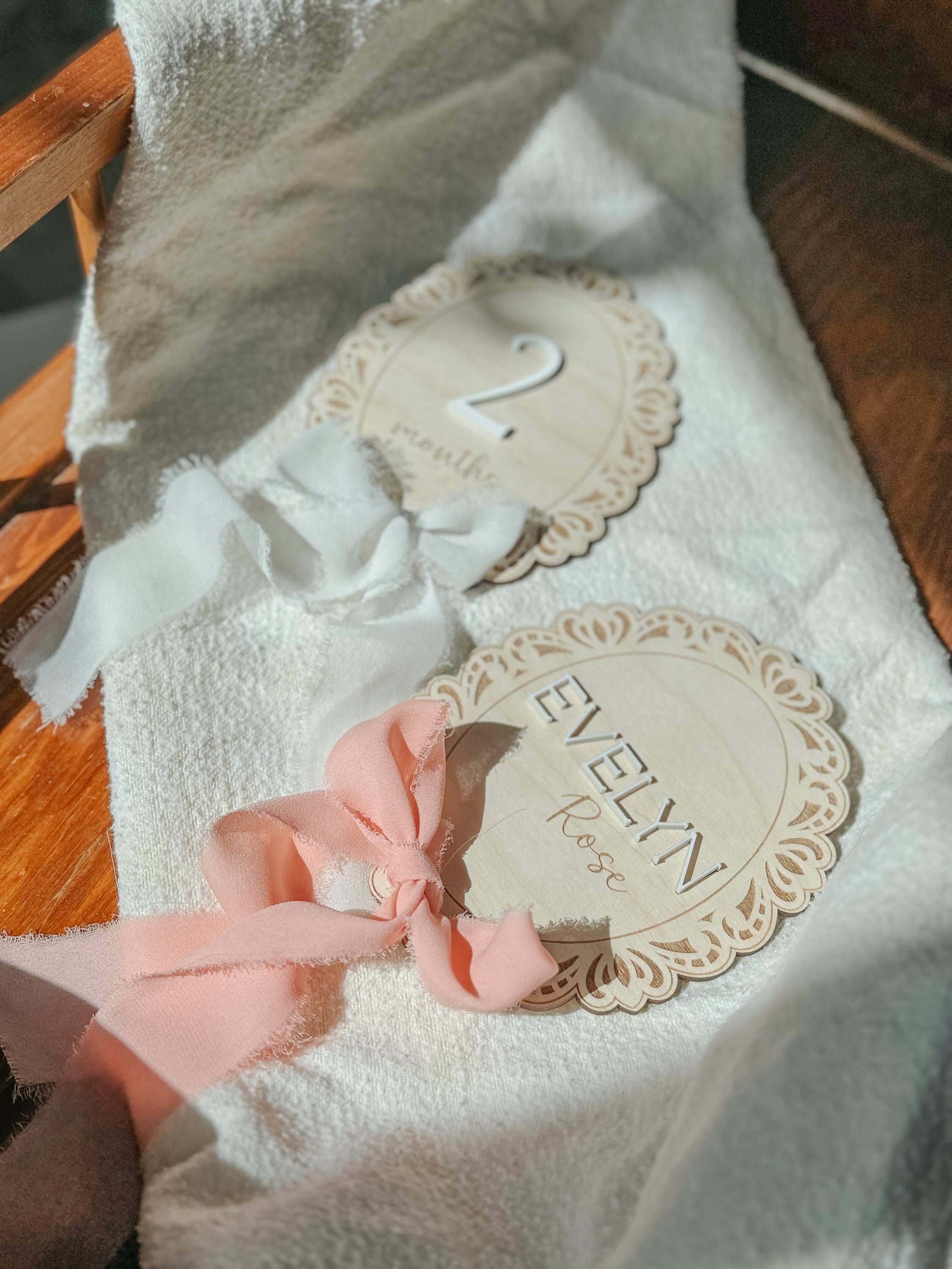 vintage inspired milestones | baby milstone | monthly milestone | personalized baby sign | Birth announcement | baby shower | new baby
