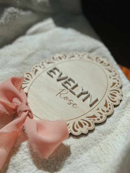 vintage inspired milestones | baby milstone | monthly milestone | personalized baby sign | Birth announcement | baby shower | new baby