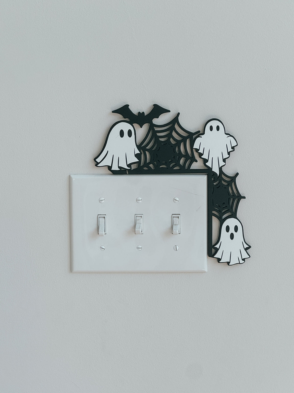 Halloween Door Corner Sign | Lightswitch cover Decor | Halloween Decorating | Halloween Signs | Spider webs | ghosts | Signs