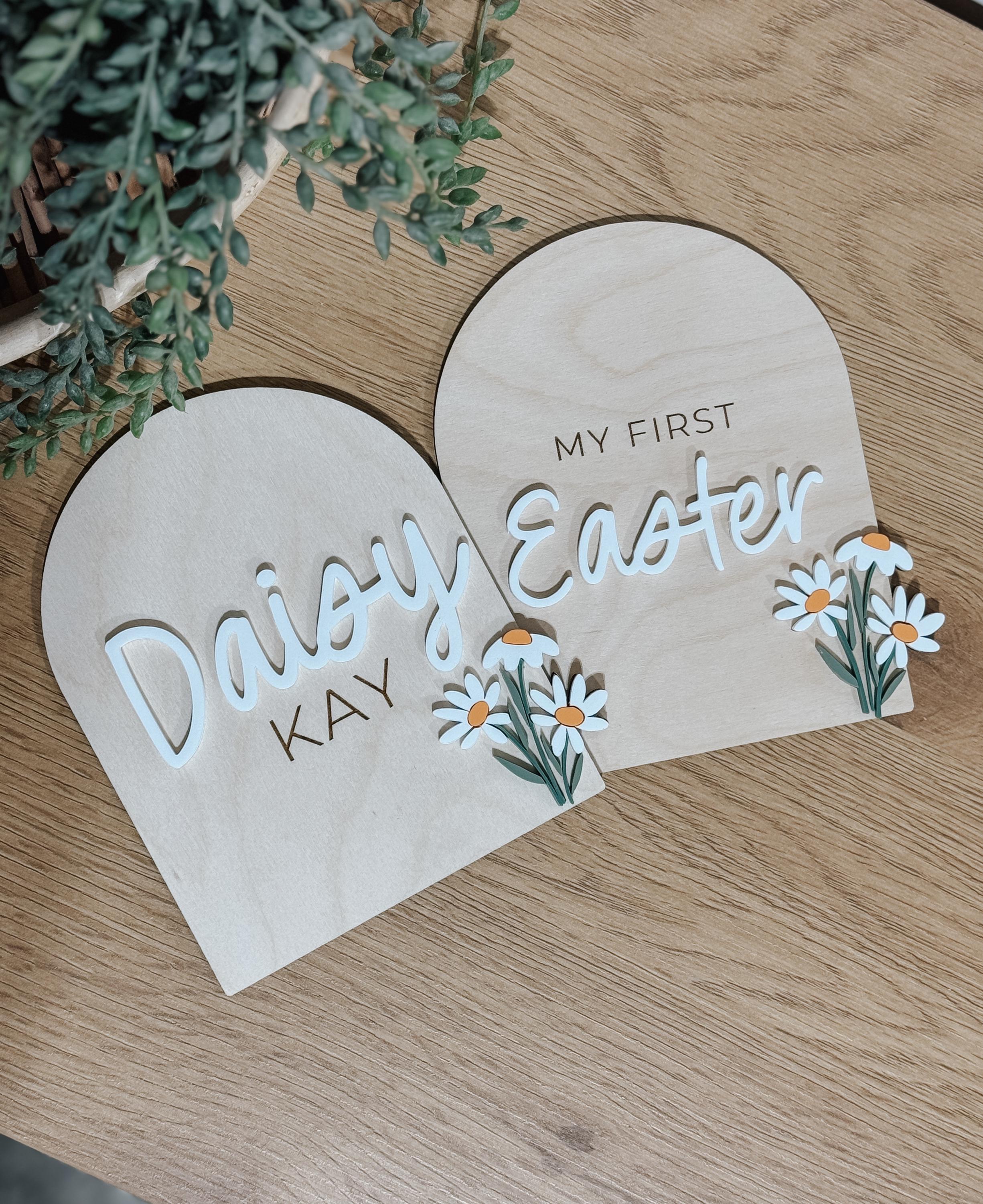 Newborn Name Announcement | Baby Name Announcement | Wooden Name arch | Milestone Disc | Pregnancy Announcement | Name Announcement Plaque