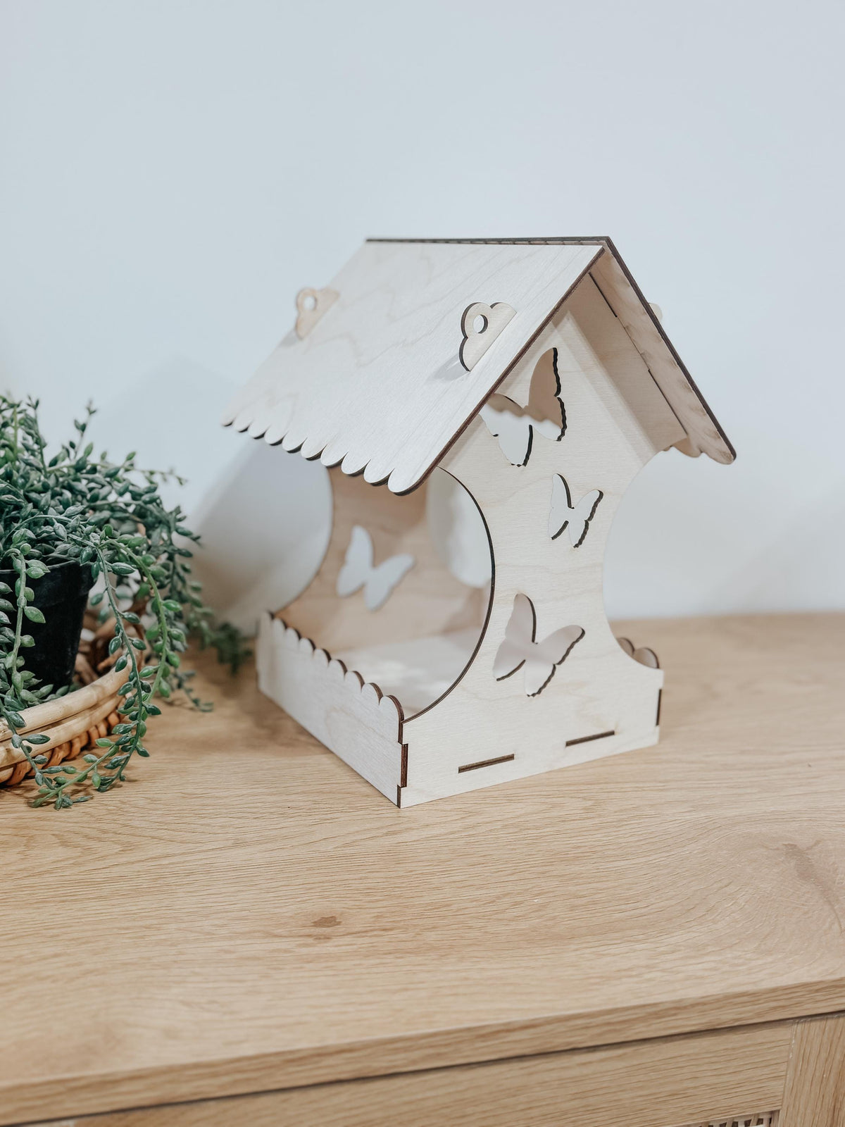 DIY Bird Feeder Kit - Laser Cut Wooden Birdhouse, Kids and Family Craft, Mothers Day Gift, Spring Outdoor Activity, Paint Your Own Bird Fee