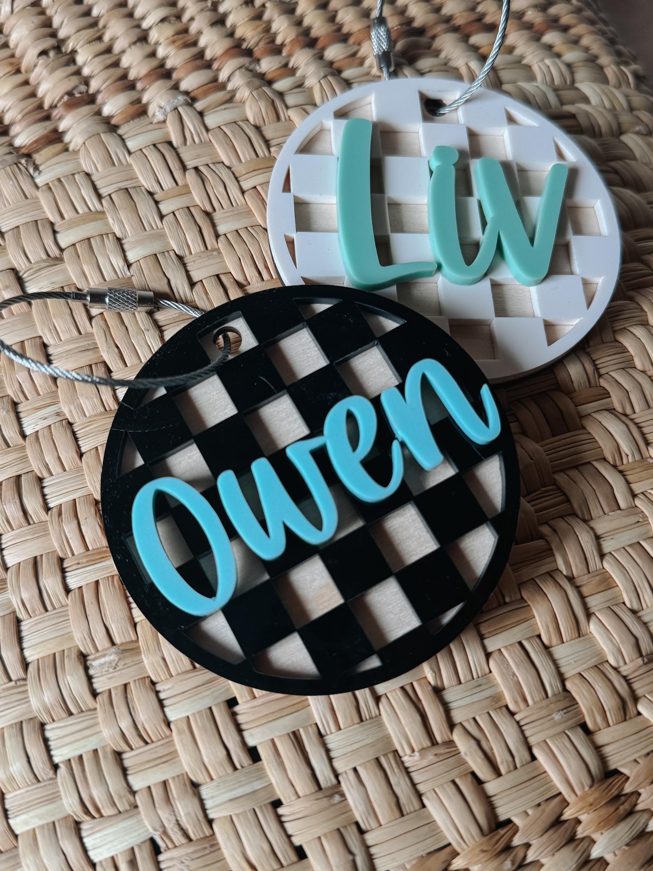 Custom Name Keychain with Checker Print | Personalized Backpack Charm | 3D Acrylic Name Tag | Trendy Laser Cut Keychain | Gift for  teacher