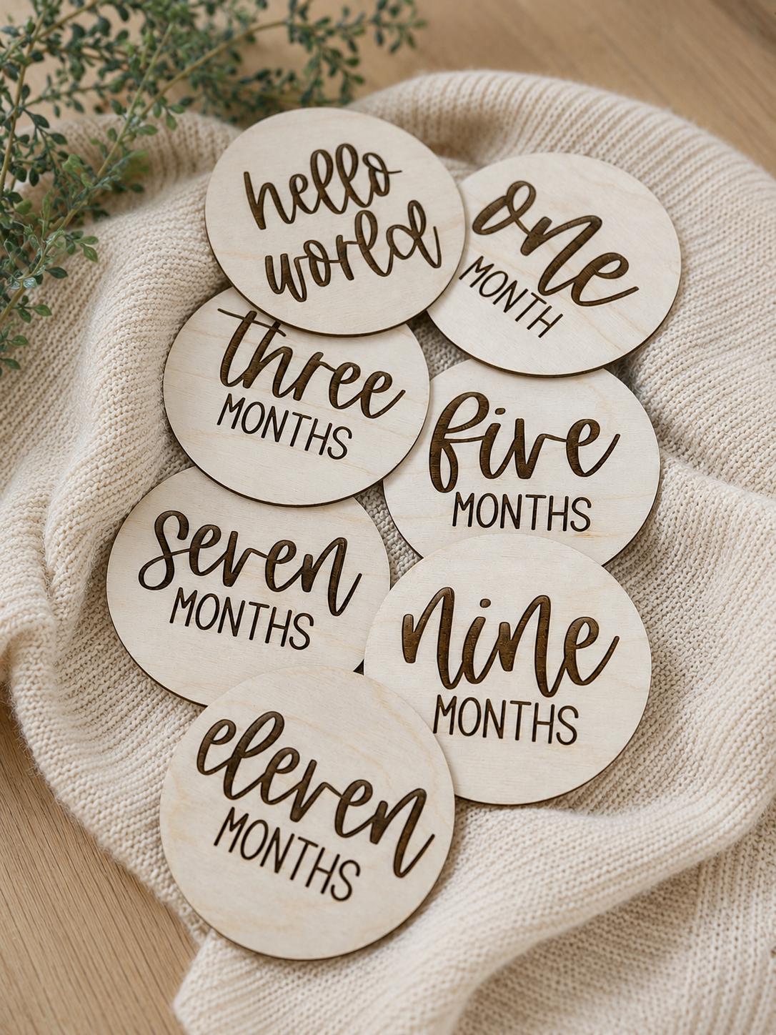 Baby Milestone Discs, Monthly Milestone Signs, Wooden Baby Month Markers, Newborn Photo Props, Hello World Baby Announcement