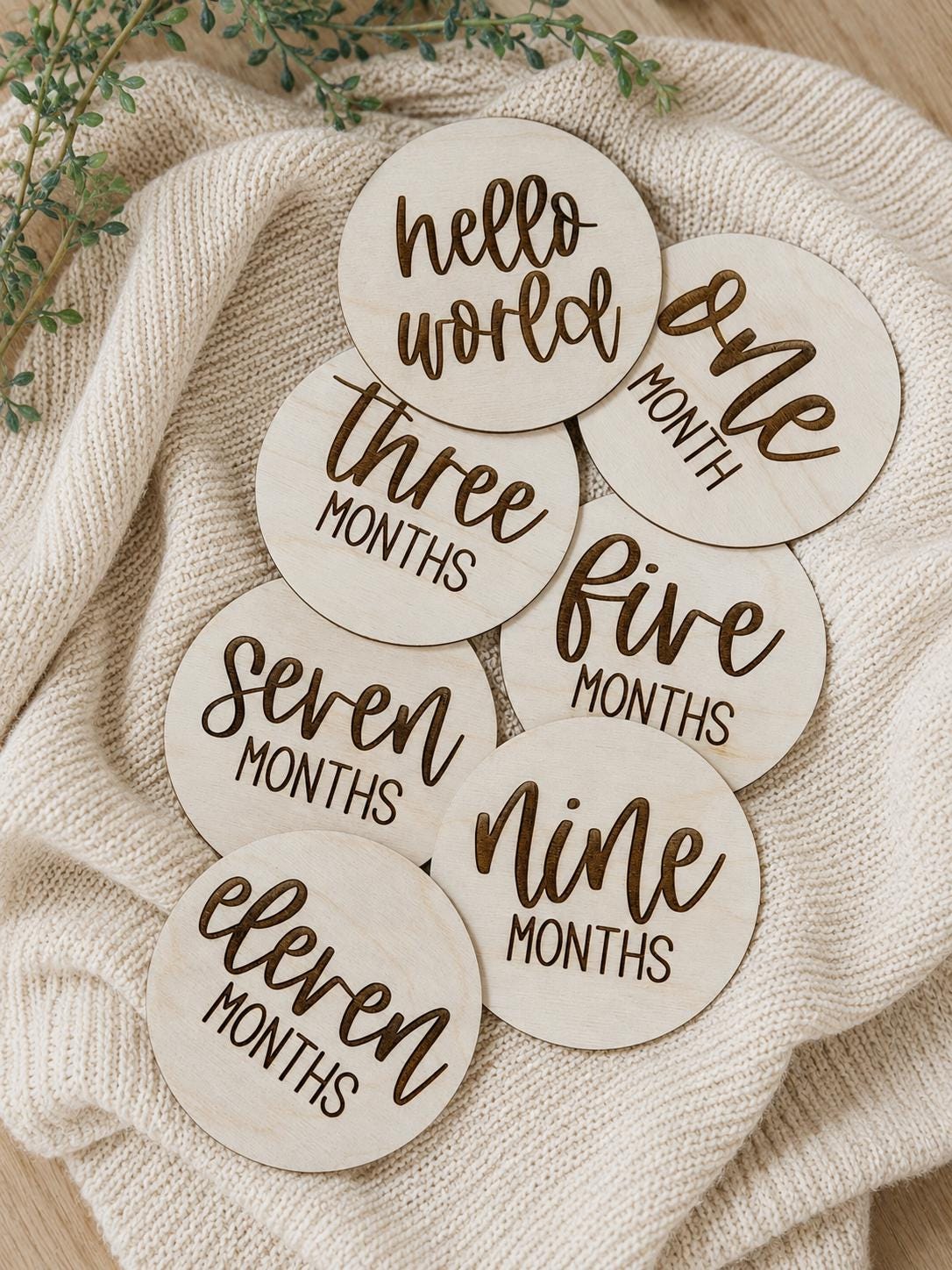 Baby Milestone Discs, Monthly Milestone Signs, Wooden Baby Month Markers, Newborn Photo Props, Hello World Baby Announcement