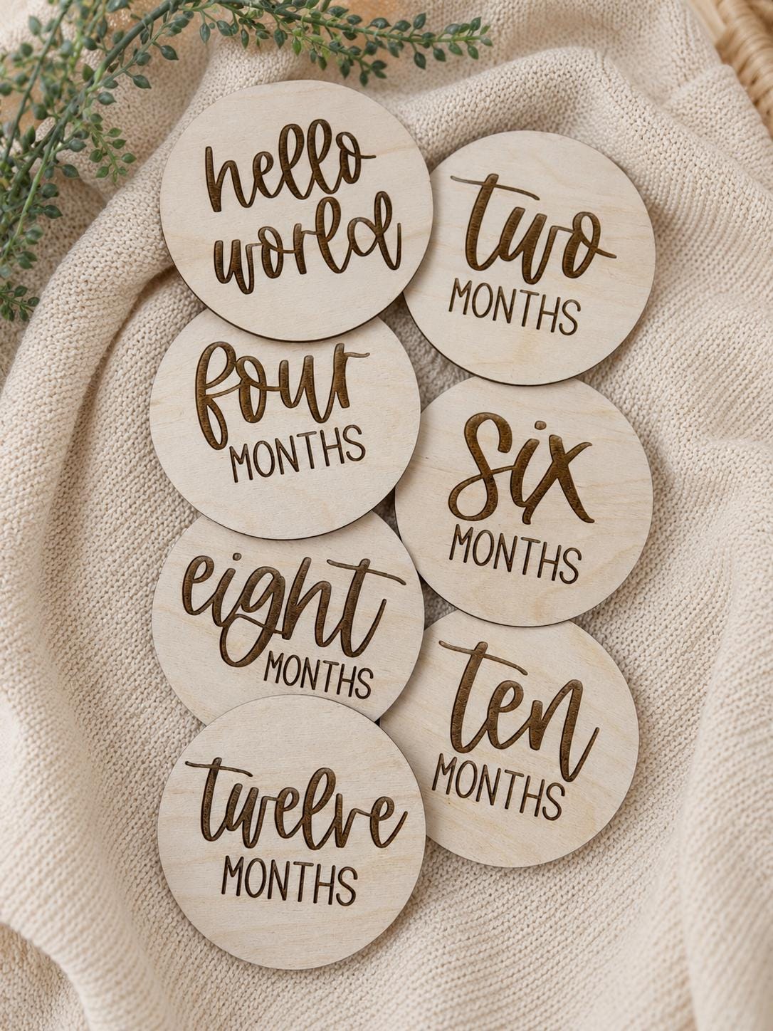 Baby Milestone Discs, Monthly Milestone Signs, Wooden Baby Month Markers, Newborn Photo Props, Hello World Baby Announcement